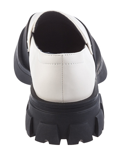 32W7-2-032 Лоферы